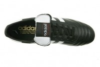 Adidas Copa Mundial dessus